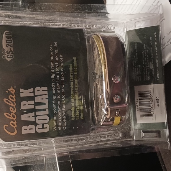 NIB Bark collar for dogs it's Cabela Brand - Picture 2 of 2